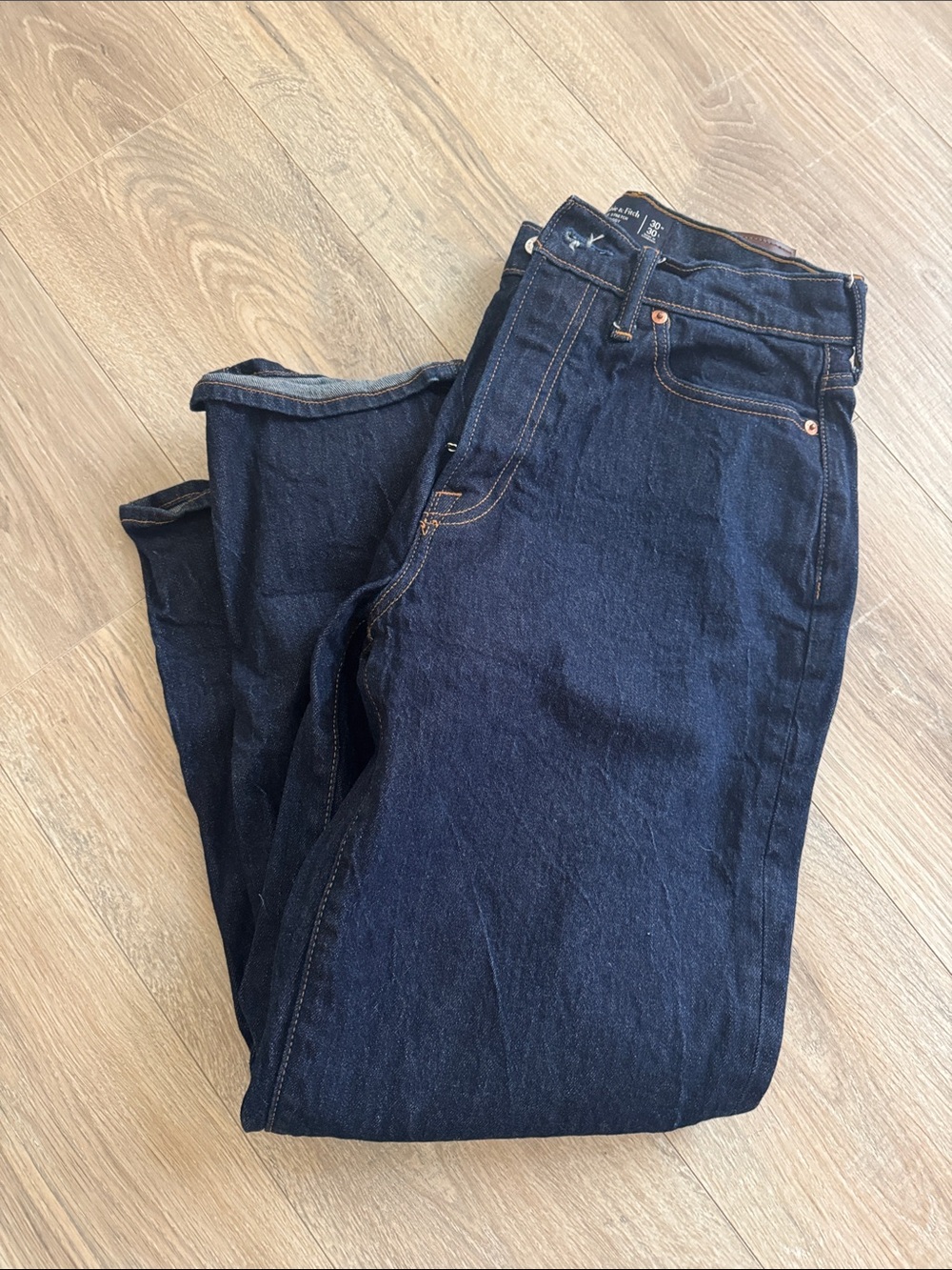 Abercrombie & Fitch Men's Indigo Straight Jeans